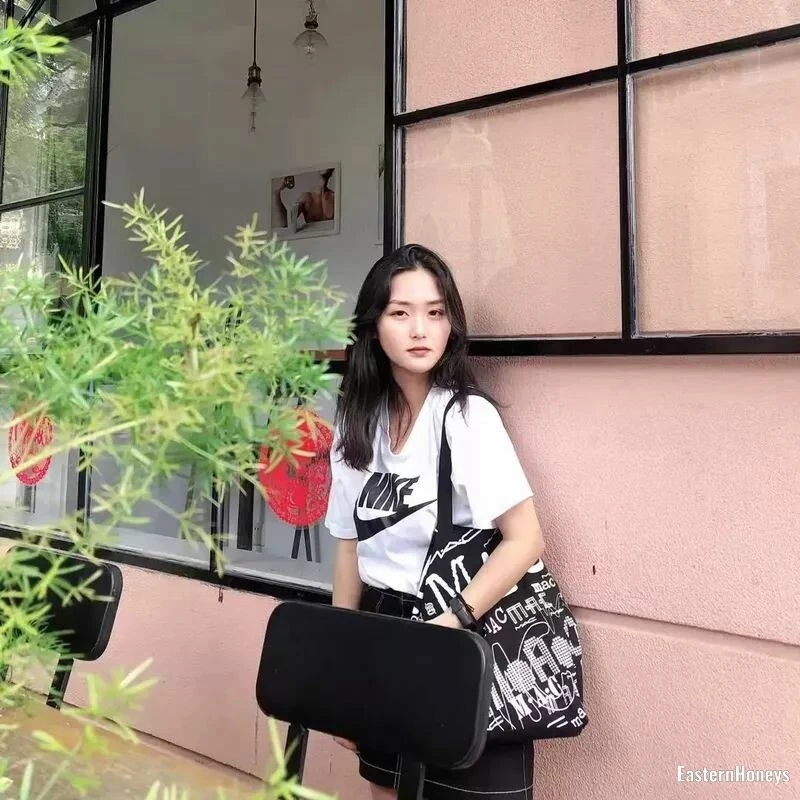 Jia Ran Profile image 3