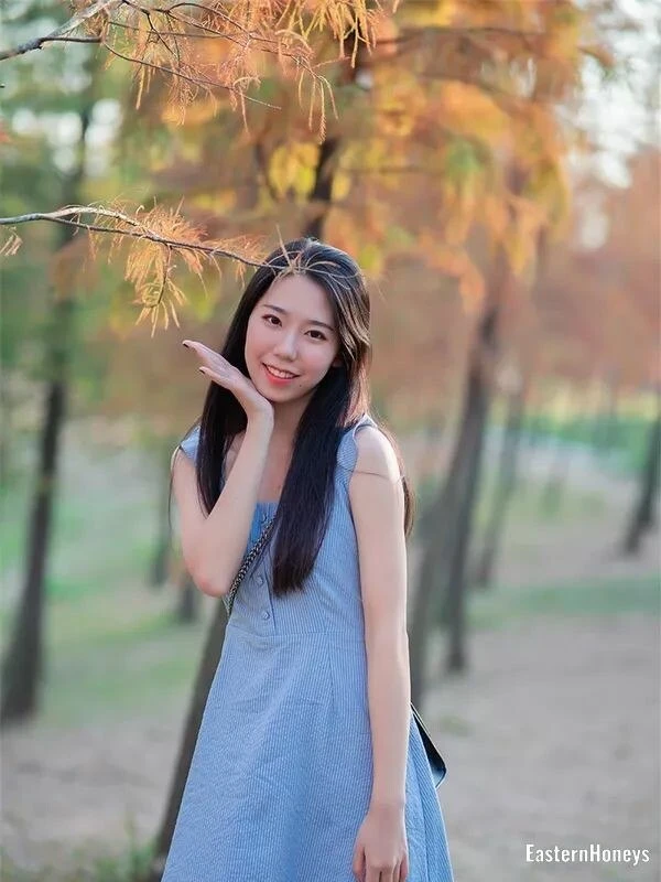 Nancy Profile image 3