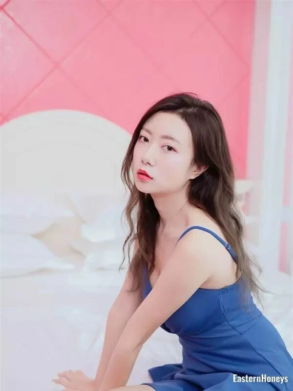 Zhen Profile image 3