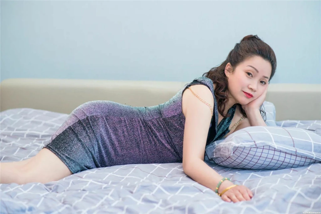 Chunyan Profile image 4