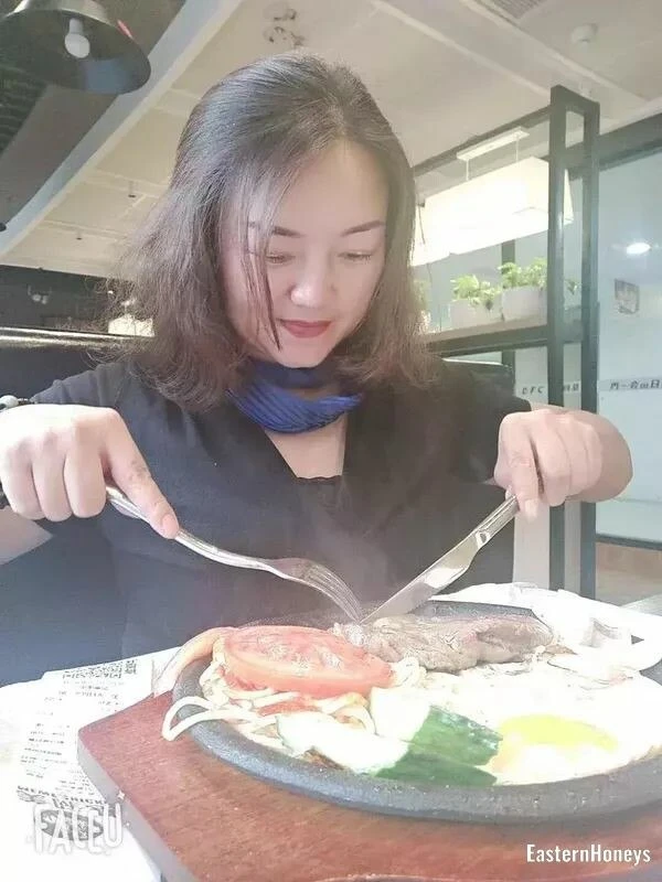 Ju Liu Profile image 4