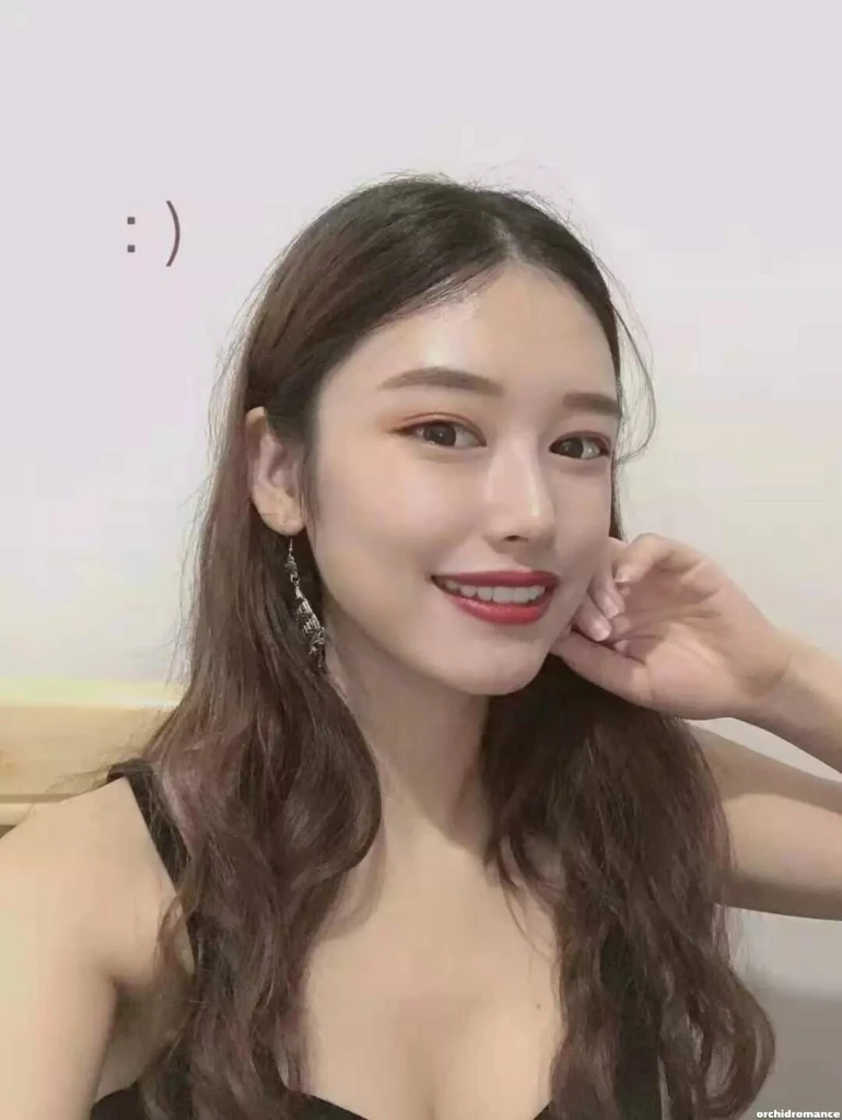 Cuiyu Profile image 3