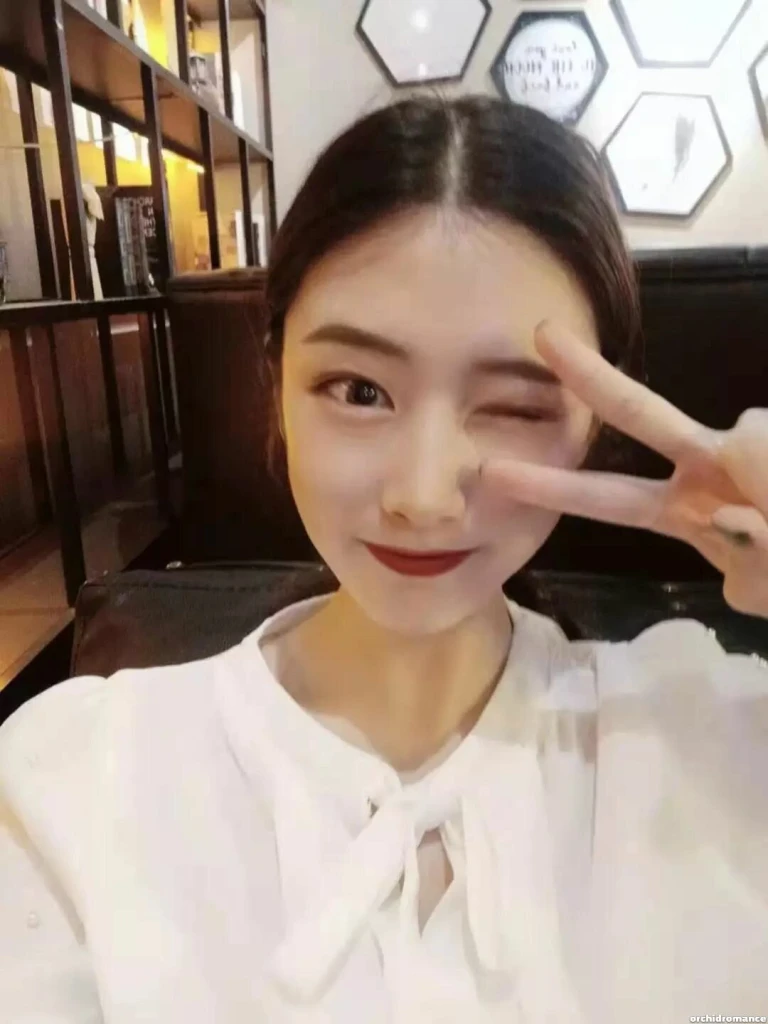 Cuiyu Profile image 4