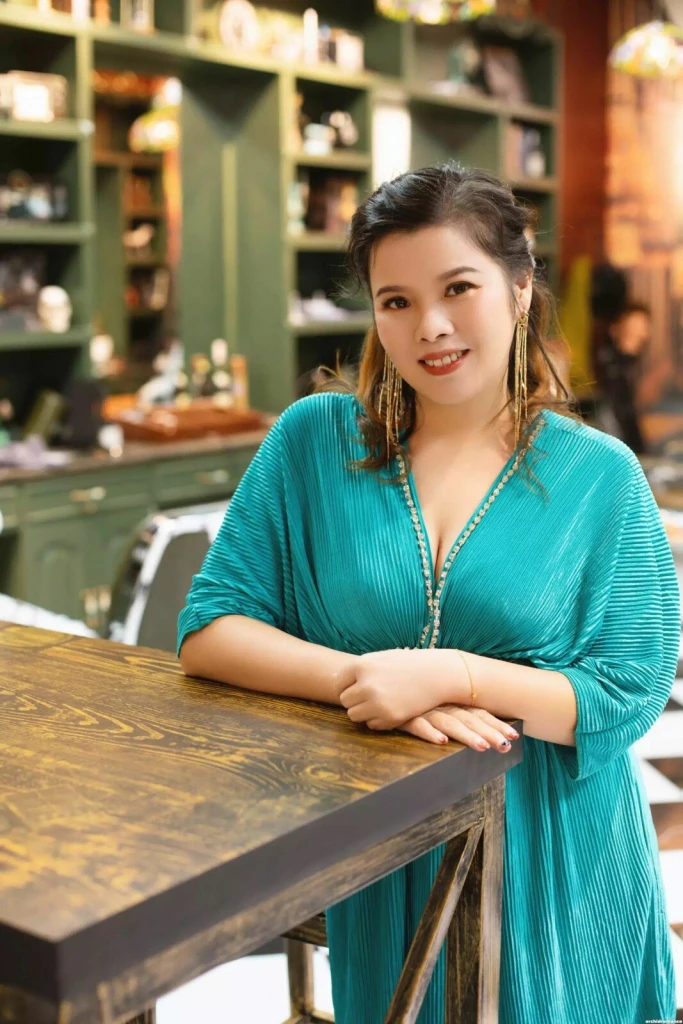 Chen Profile image 3