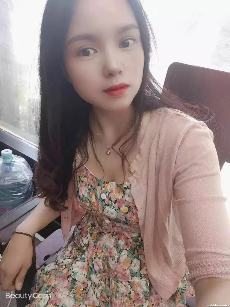 Agatha Profile image 3