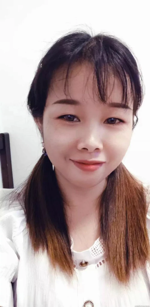 Qiu Li Profile image 1
