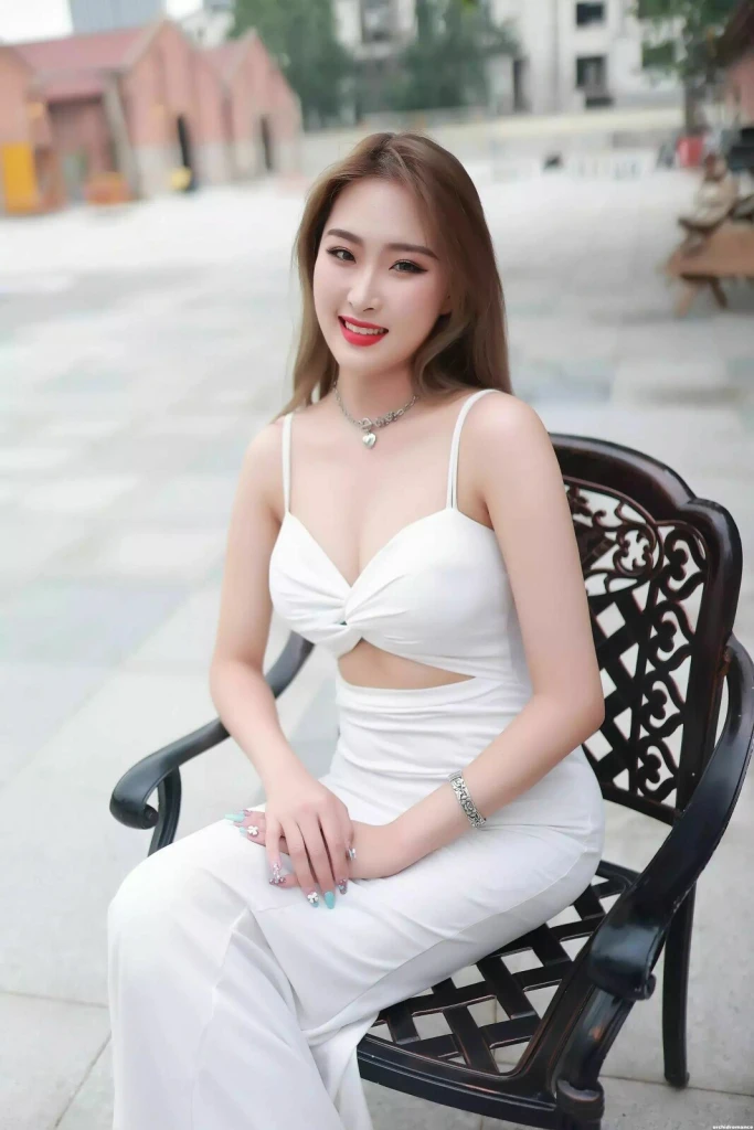 Bonnie Profile image 3