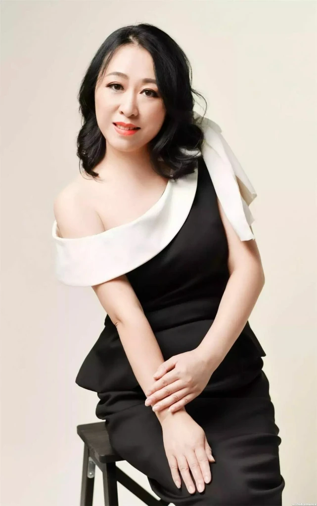 Chunmei Profile image 4