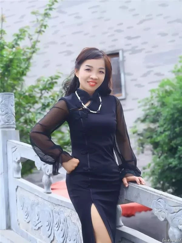 jiajia Profile image 2