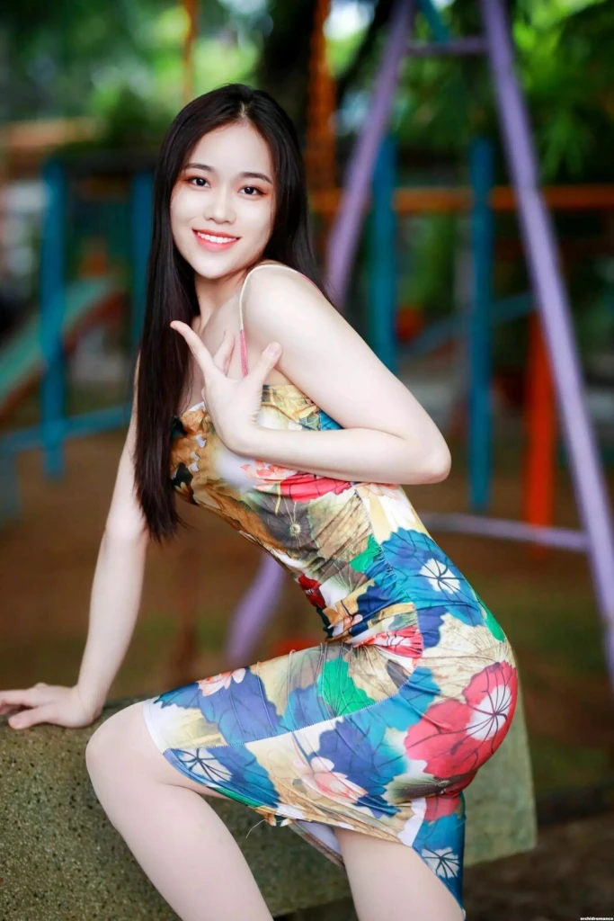 Chen Zi Yi Profile image 4