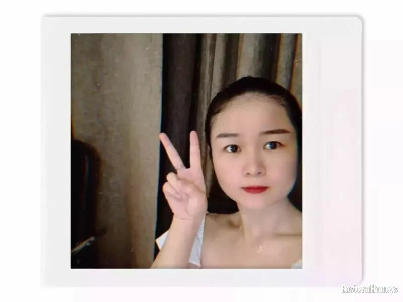 Shuang Profile image 1