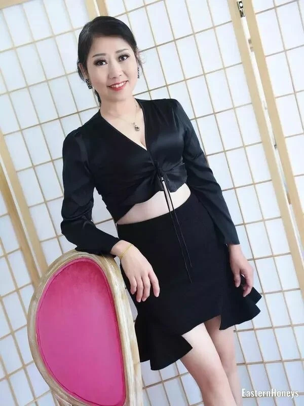 Jing Profile image 2