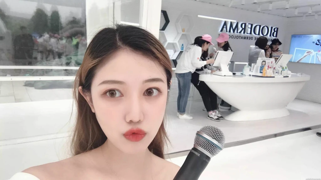 Runlian Profile image 1