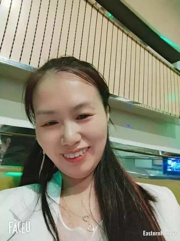 Fengrong Profile image 1