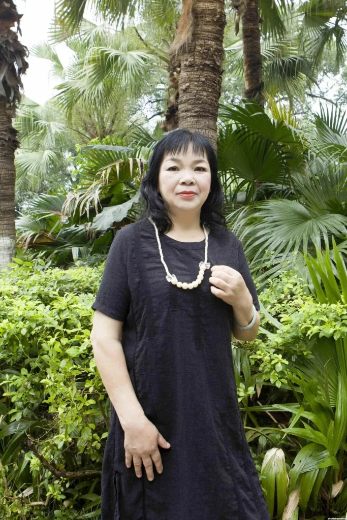 Yuanhong Profile image 4