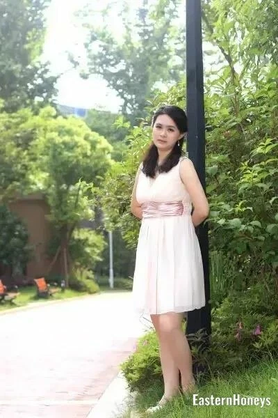 Dongmei Profile image 3