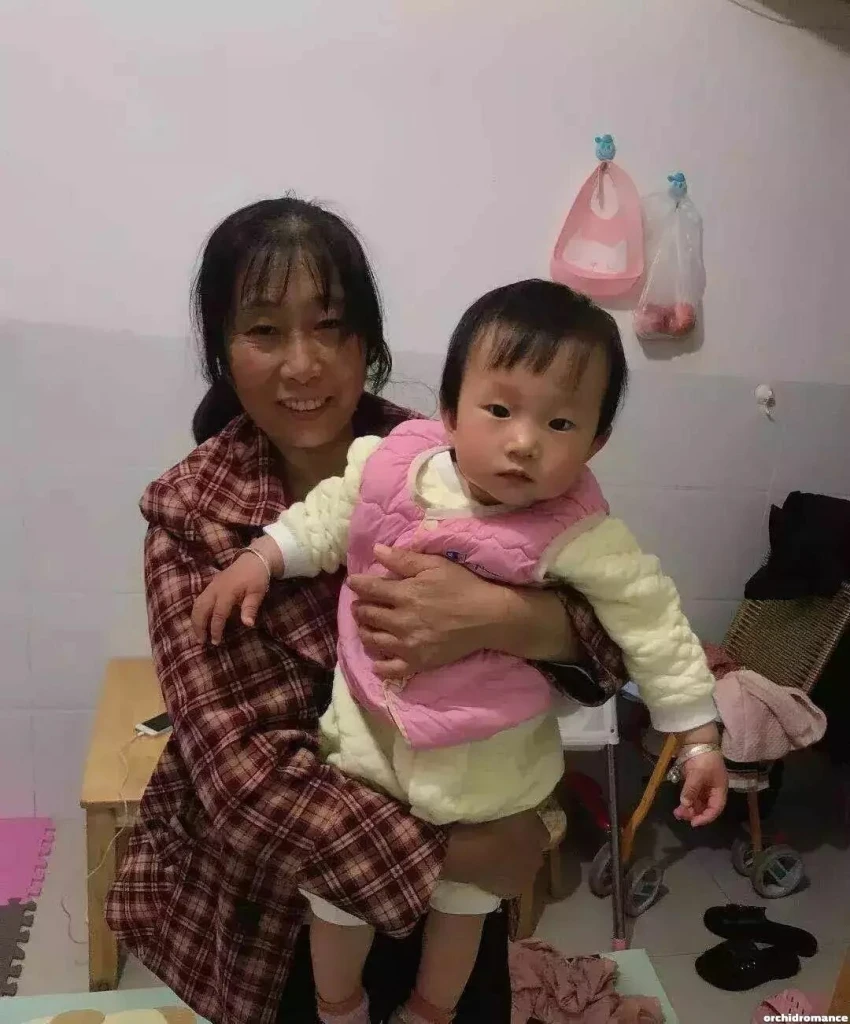 Xiaoqin Profile image 4