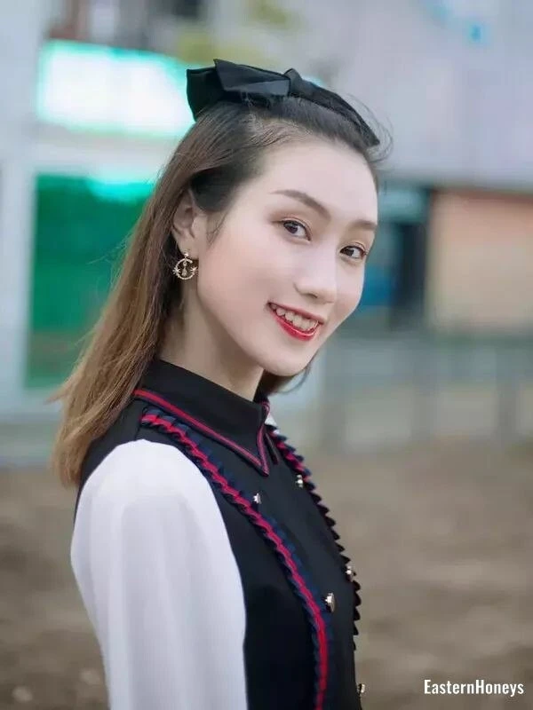 Li Profile image 1