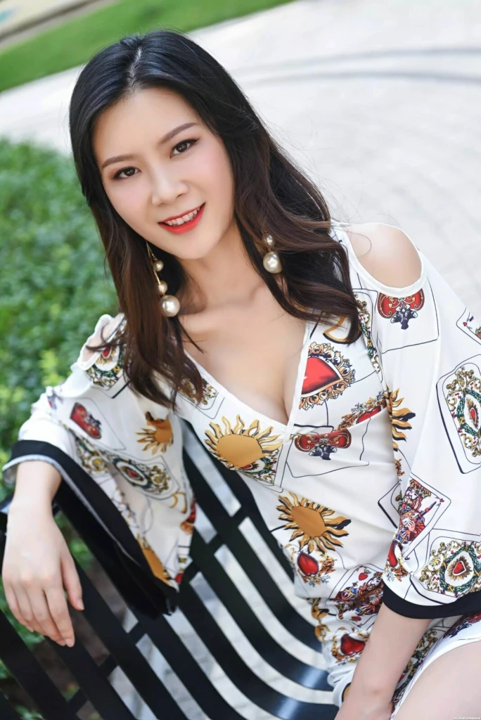 Mary Profile image 4