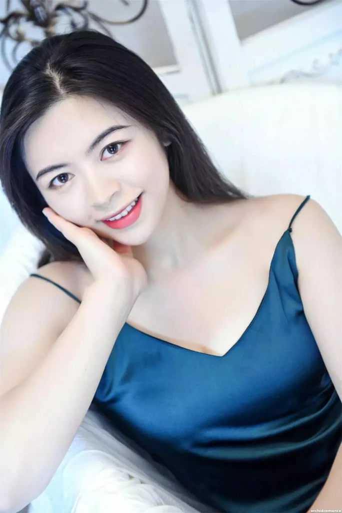 Xin Yi Profile image 4