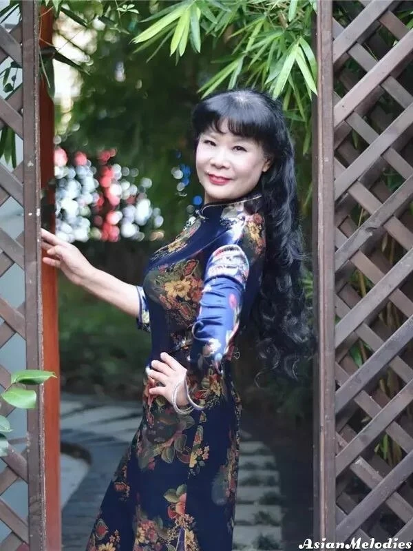 Miki Profile image 1