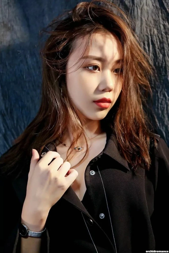 Sandy Profile image 1