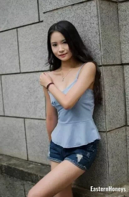 Xiaohua Profile image 2