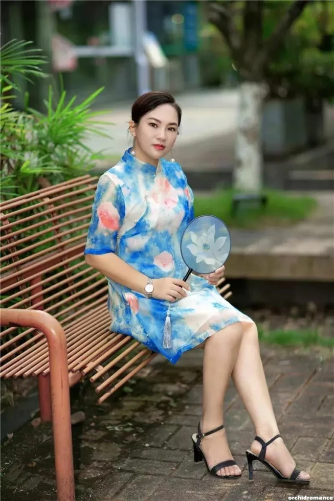 Ling Profile image 3